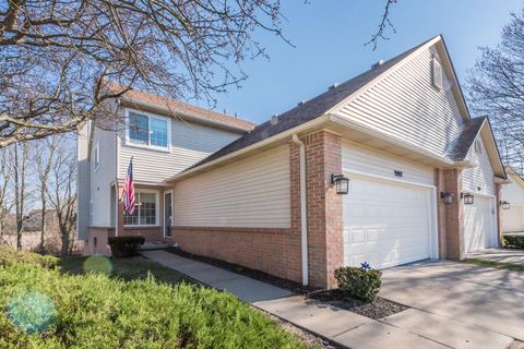 9002 Pine Cove Drive Northfield Township MI 48189