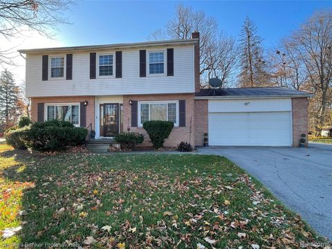 5021 Forest Side Drive Flint City MI 48532