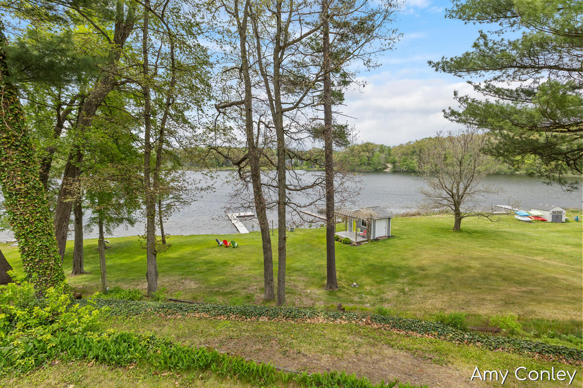 875 Bruce Drive