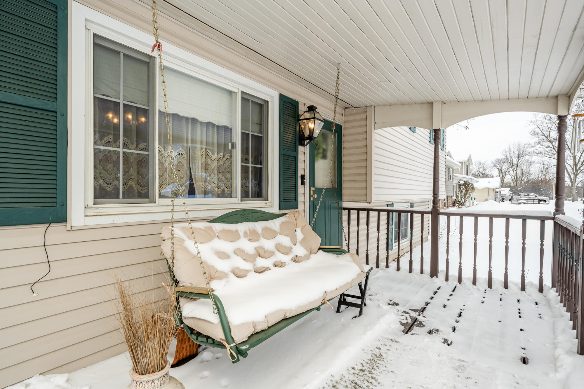 1420 Country Club Drive