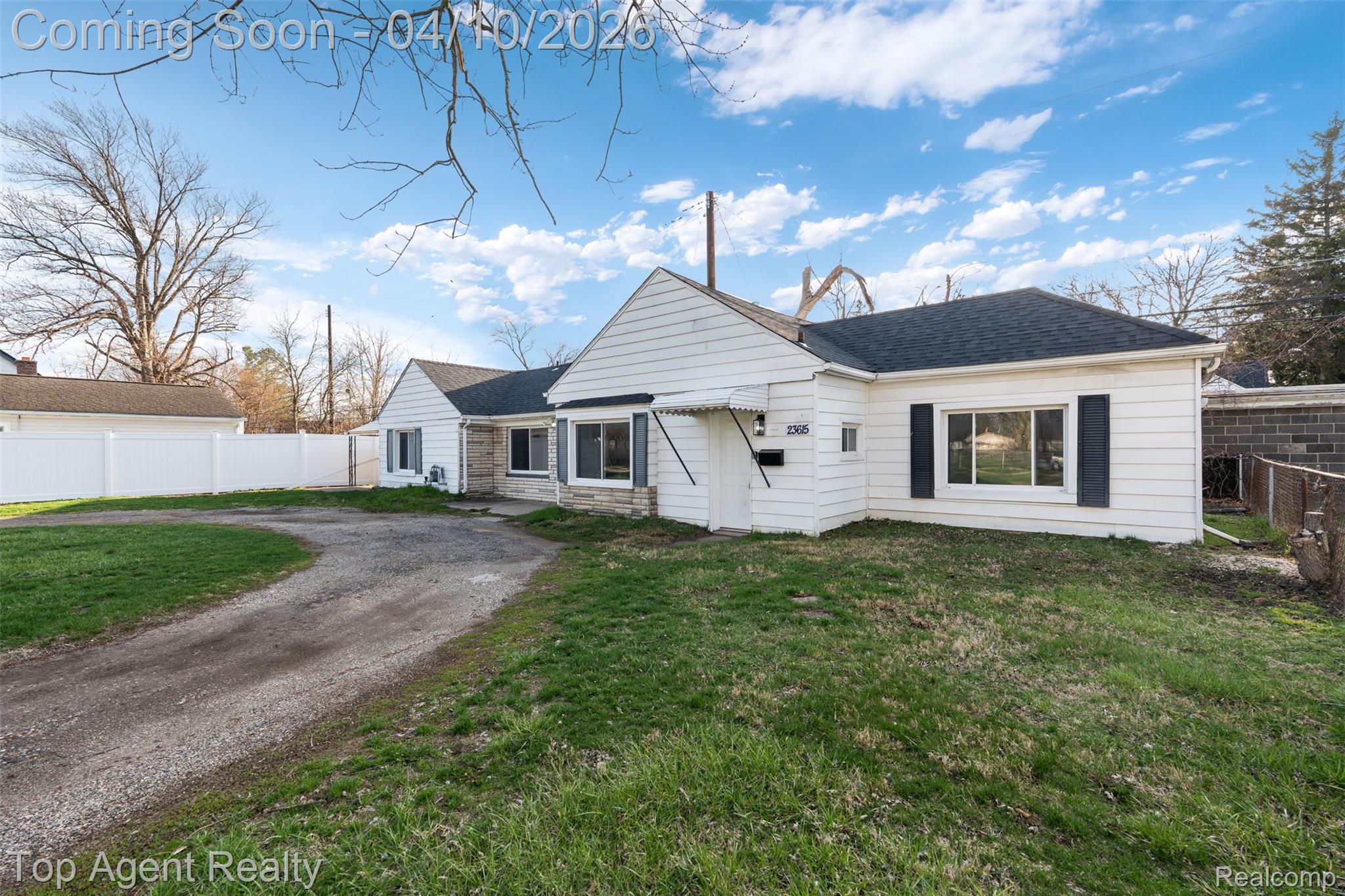 23615 Columbus Avenue