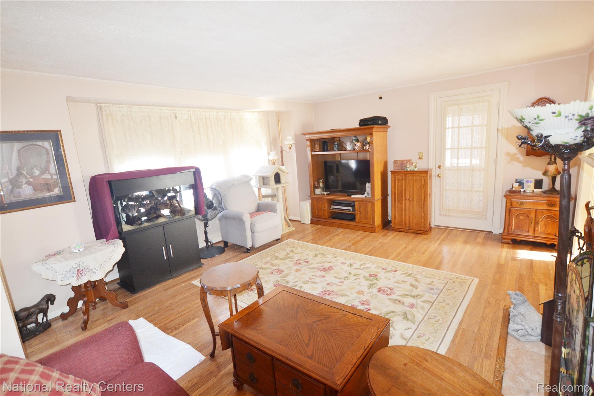 22121 Francis Street