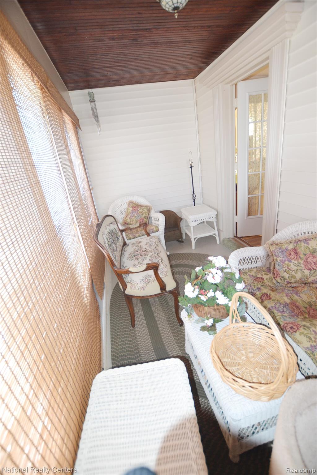 22121 Francis Street