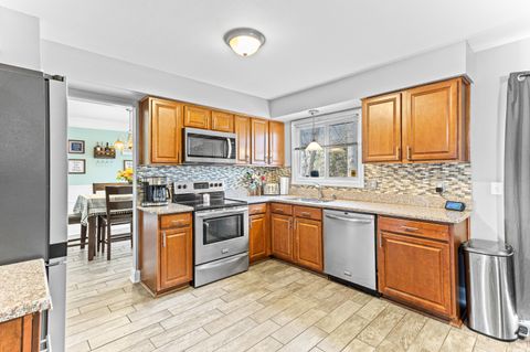 Tiny photo for 42216 Metaline Dr, Canton Charter Township, MI 48187 (MLS # 81026006017)