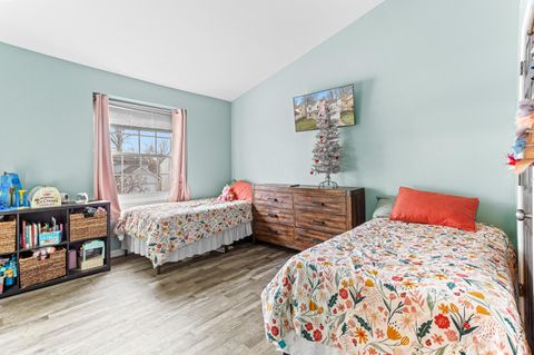 Tiny photo for 42216 Metaline Dr, Canton Charter Township, MI 48187 (MLS # 81026006017)