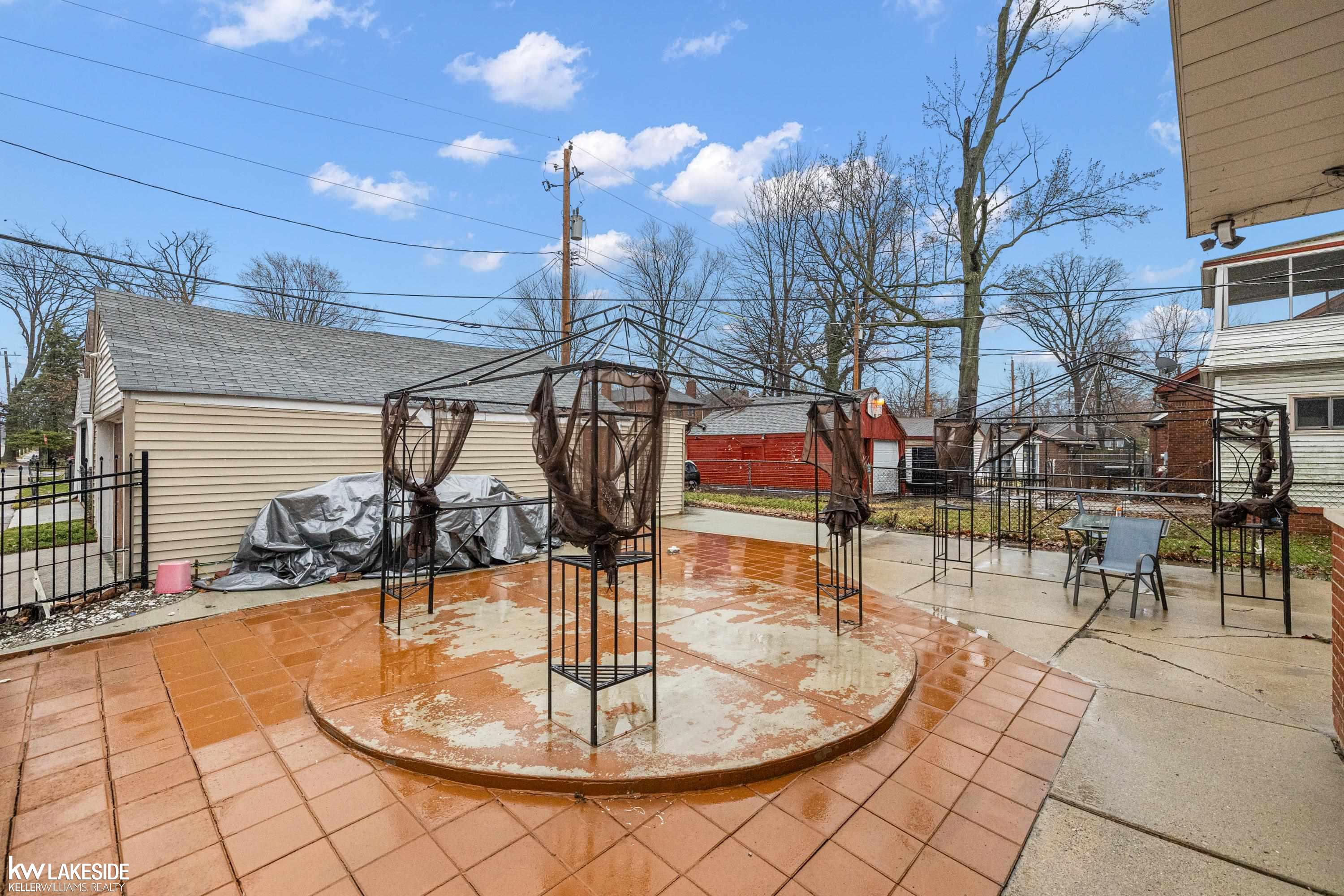 5810 Yorkshire Drive