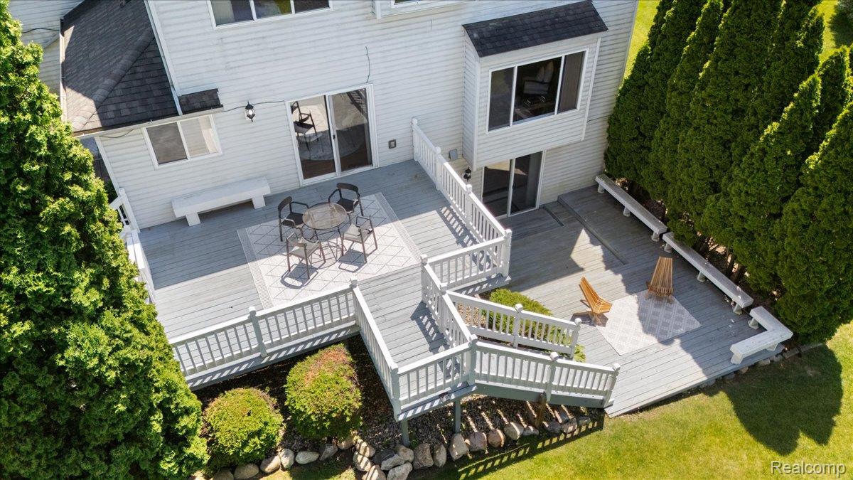 White Lake Charter Township, Michigan 48383, United States, 3 Bedrooms Bedrooms, ,4 BathroomsBathrooms,Residential,Active,156925