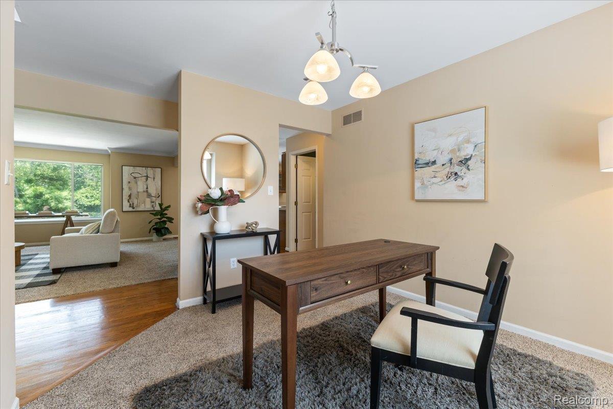 White Lake Charter Township, Michigan 48383, United States, 3 Bedrooms Bedrooms, ,4 BathroomsBathrooms,Residential,Active,156925