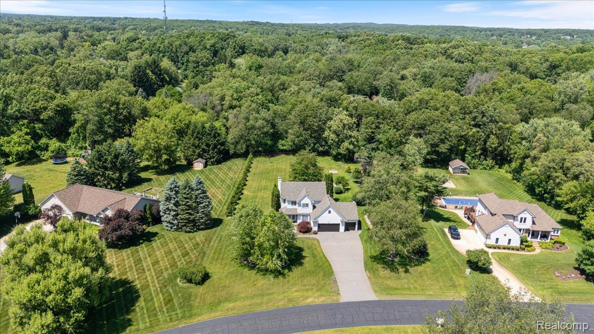 White Lake Charter Township, Michigan 48383, United States, 3 Bedrooms Bedrooms, ,4 BathroomsBathrooms,Residential,Active,156925