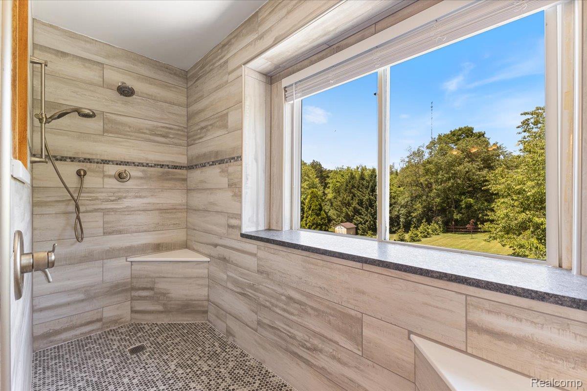 White Lake Charter Township, Michigan 48383, United States, 3 Bedrooms Bedrooms, ,4 BathroomsBathrooms,Residential,Active,156925