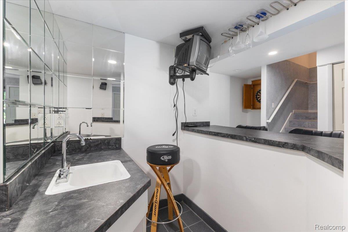 White Lake Charter Township, Michigan 48383, United States, 3 Bedrooms Bedrooms, ,4 BathroomsBathrooms,Residential,Active,156925