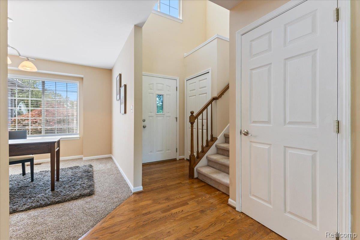 White Lake Charter Township, Michigan 48383, United States, 3 Bedrooms Bedrooms, ,4 BathroomsBathrooms,Residential,Active,156925