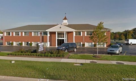 2820 W MAPLE Road 245 Troy City MI 48084