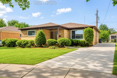 15210 Oakwood Drive Oak Park City MI 48237