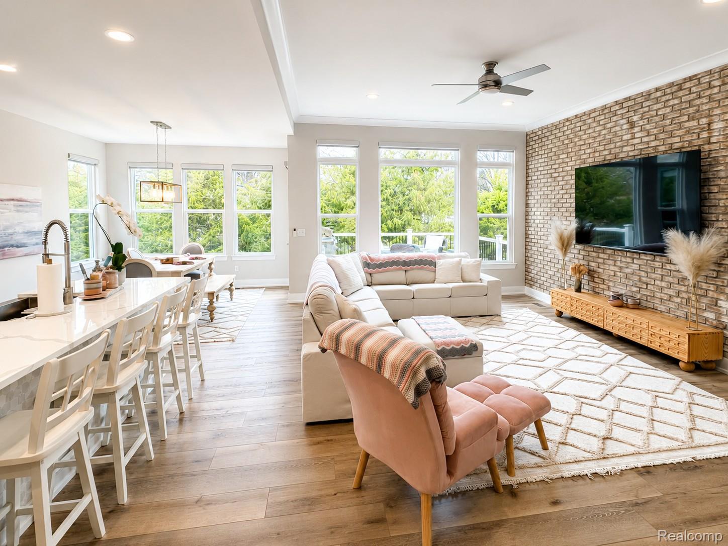 154 Mulberry Lane