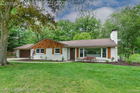 Photo of 1430 Stockport Drive, Rochester Hills City, MI 48309 (MLS # 20261046206)