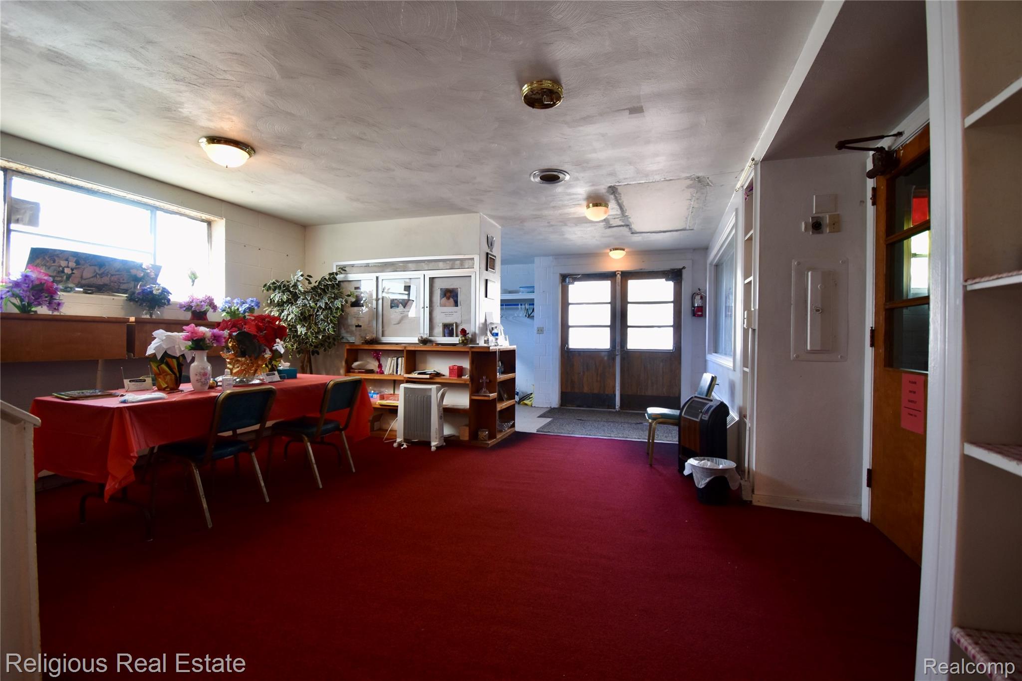 818 N Jenison Avenue