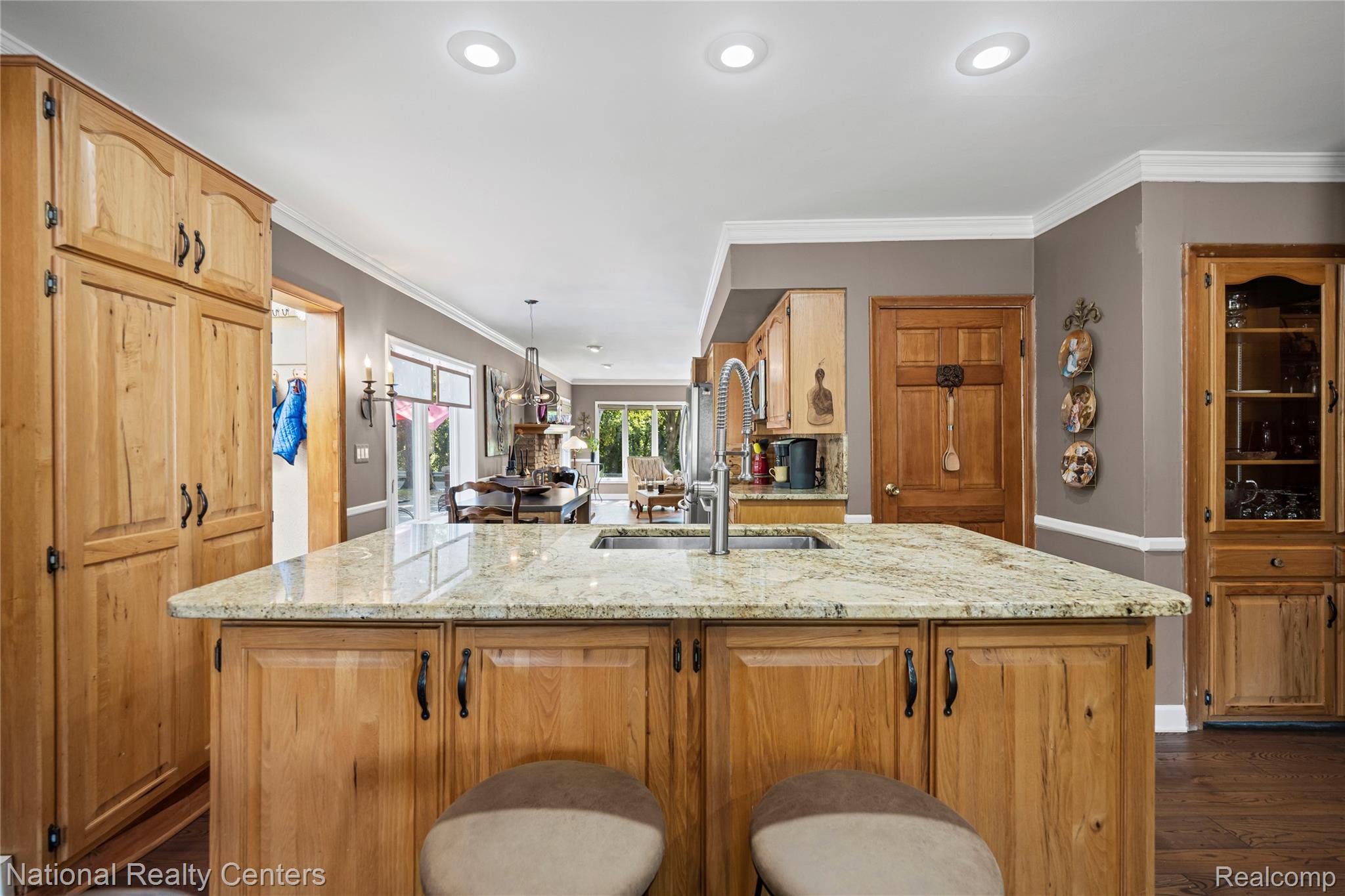 356 Fairbrook Street