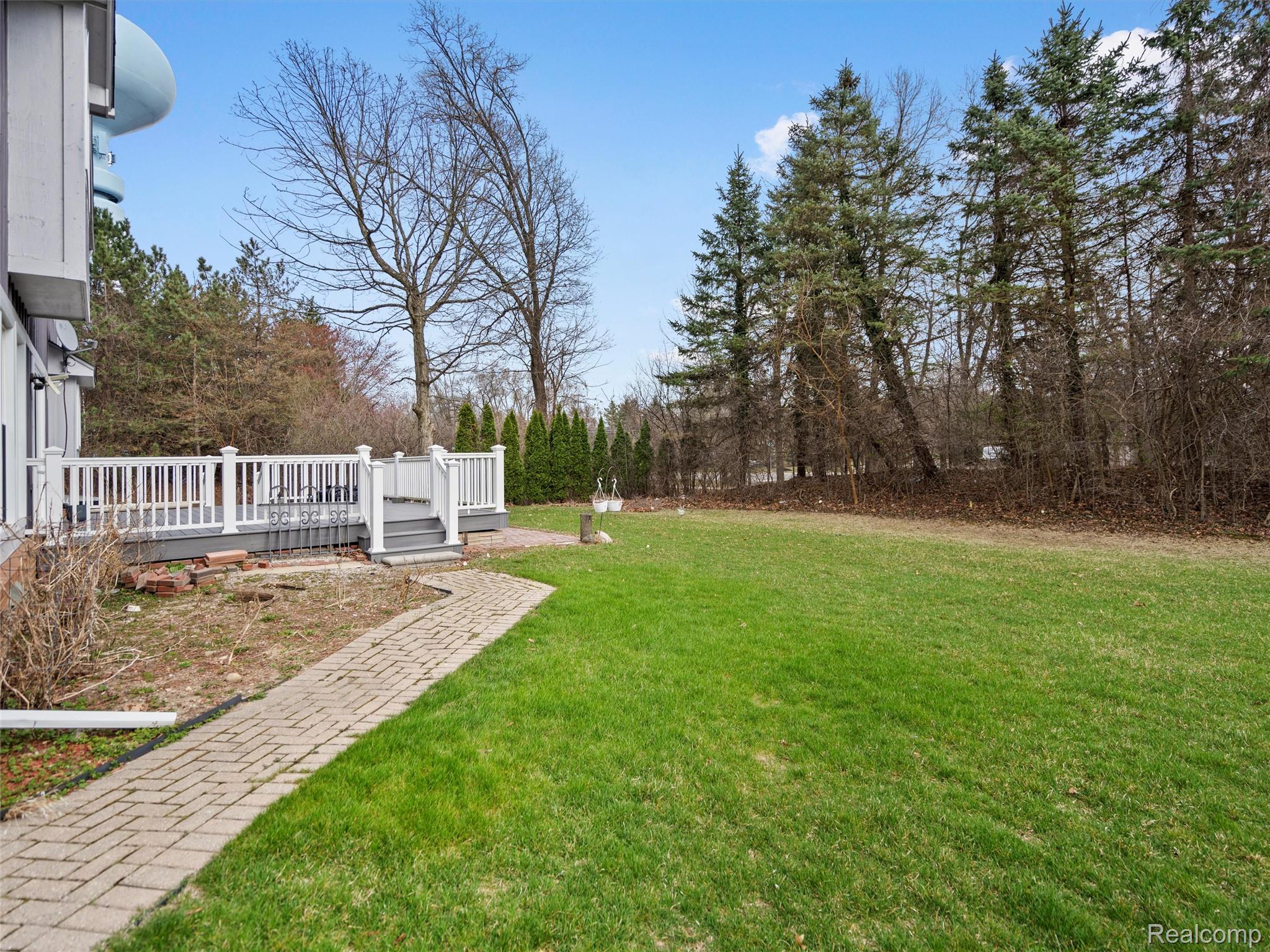 7359 Water Oaks