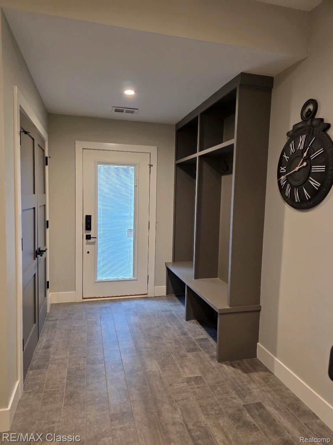 4225 W 14 Mile Road Suite 100