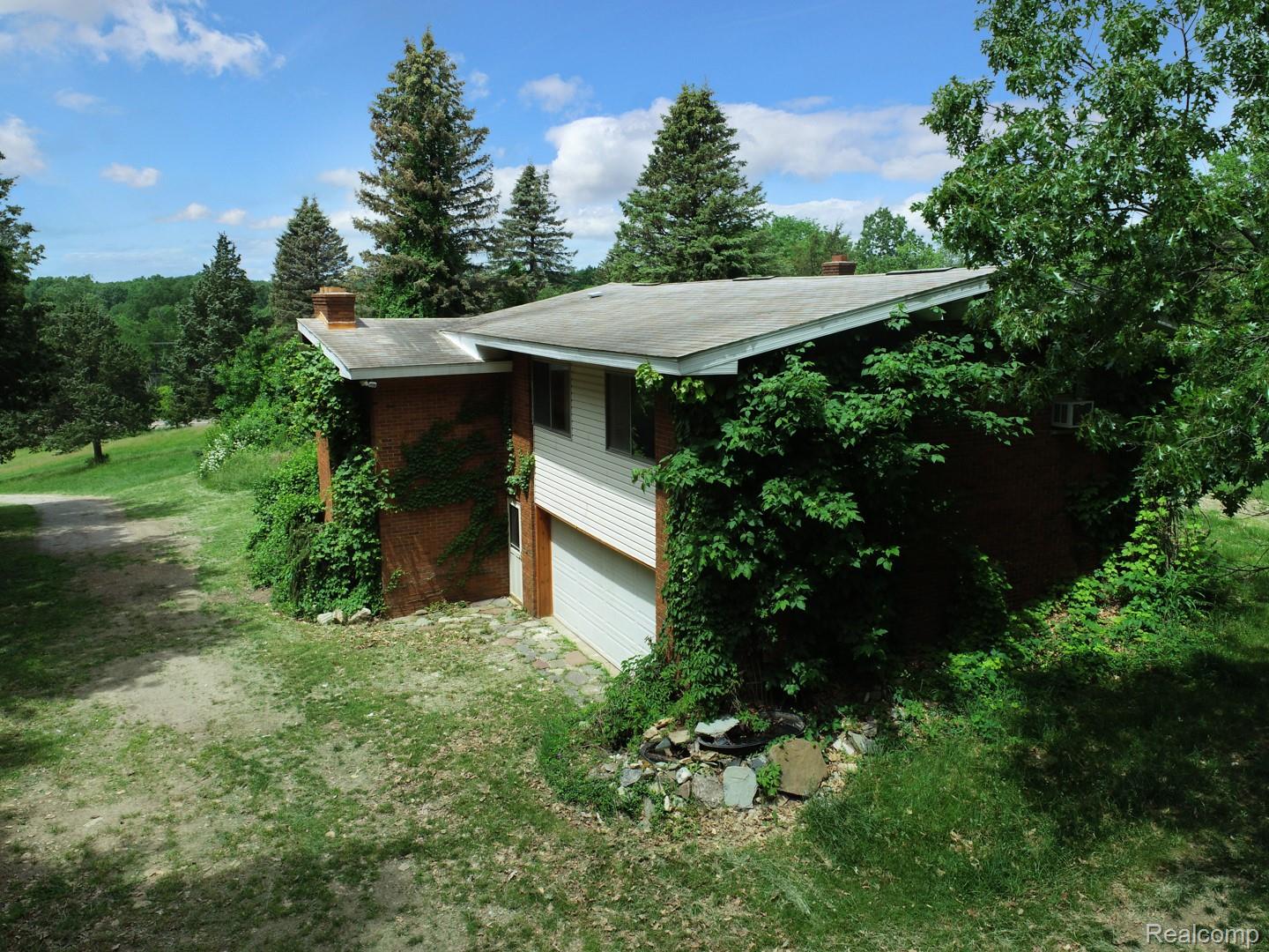 1050 Teggerdine Road