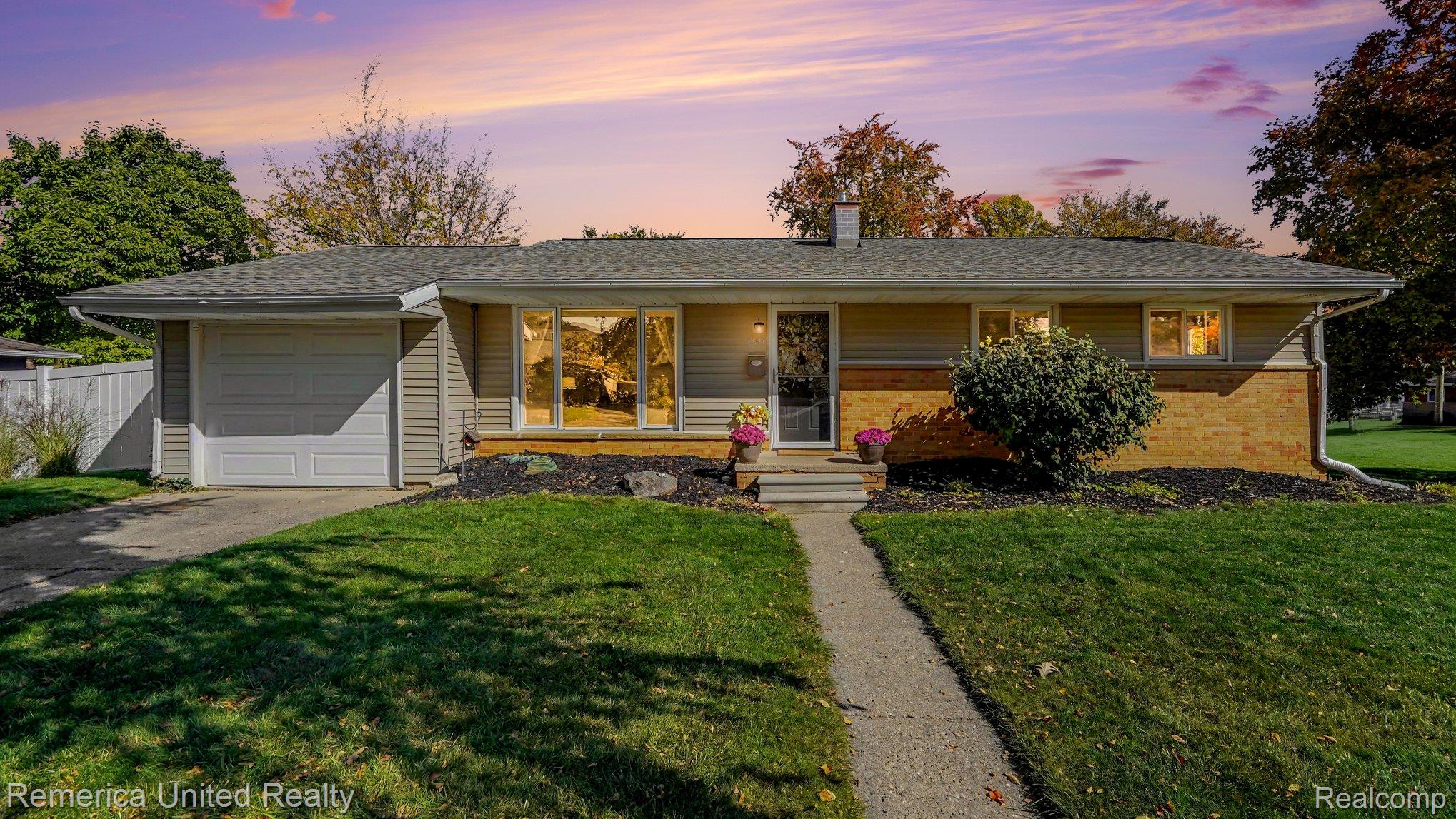 1191 Kay Parkway