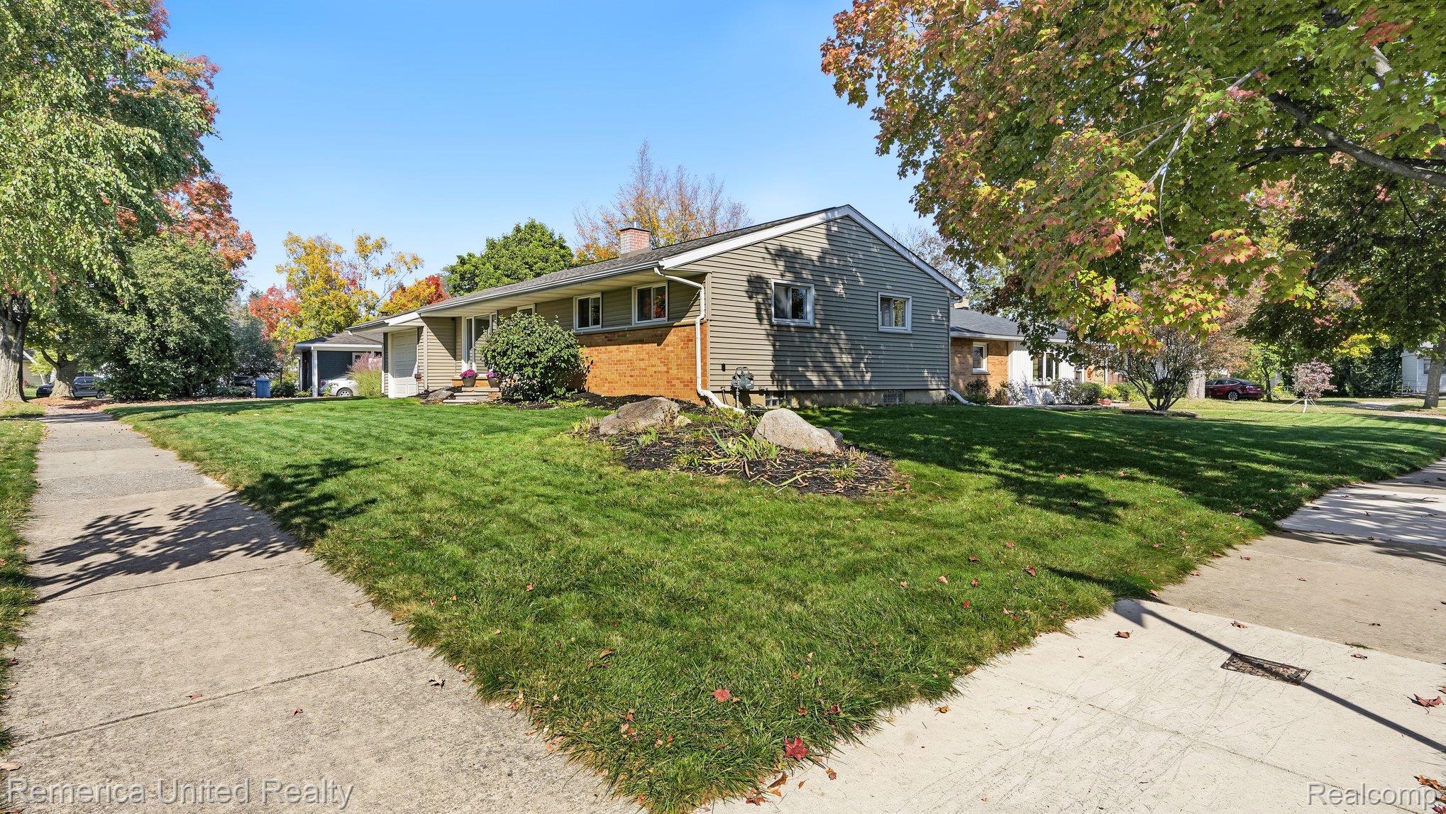 1191 Kay Parkway