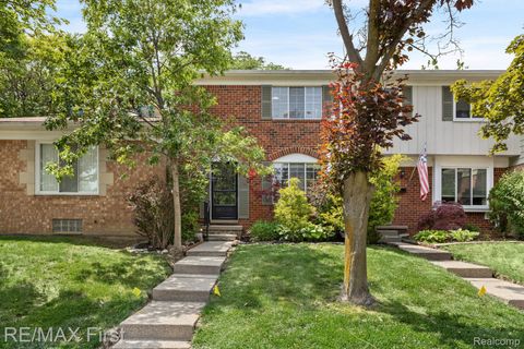 Tiny photo for 4905 Coventry Street, Royal Oak City, MI 48073 (MLS # 20261043867)