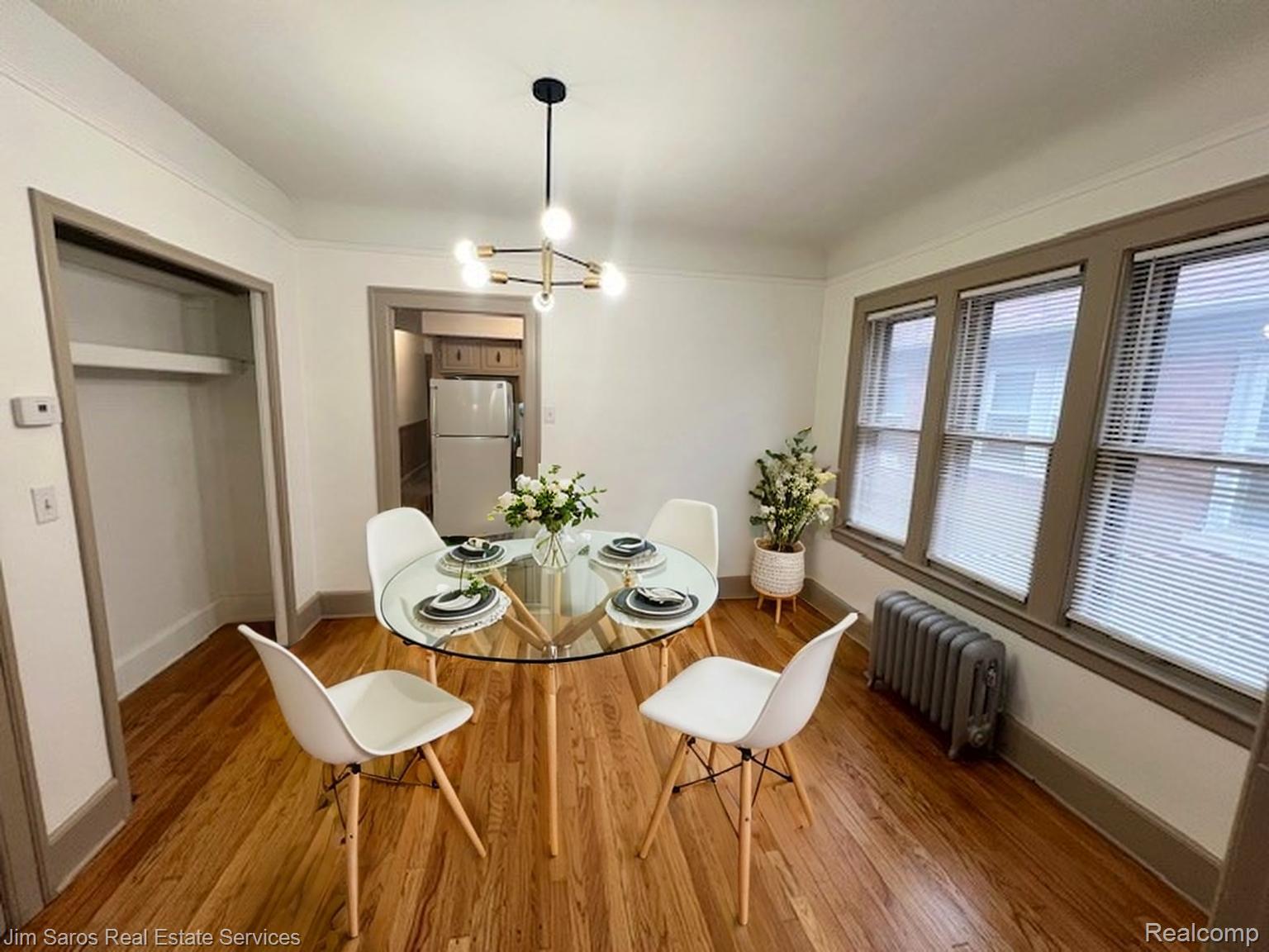 825 Beaconsfield 2N Avenue