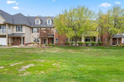 4130 Hampton Ridge Boulevard 63 Genoa Township MI 48843