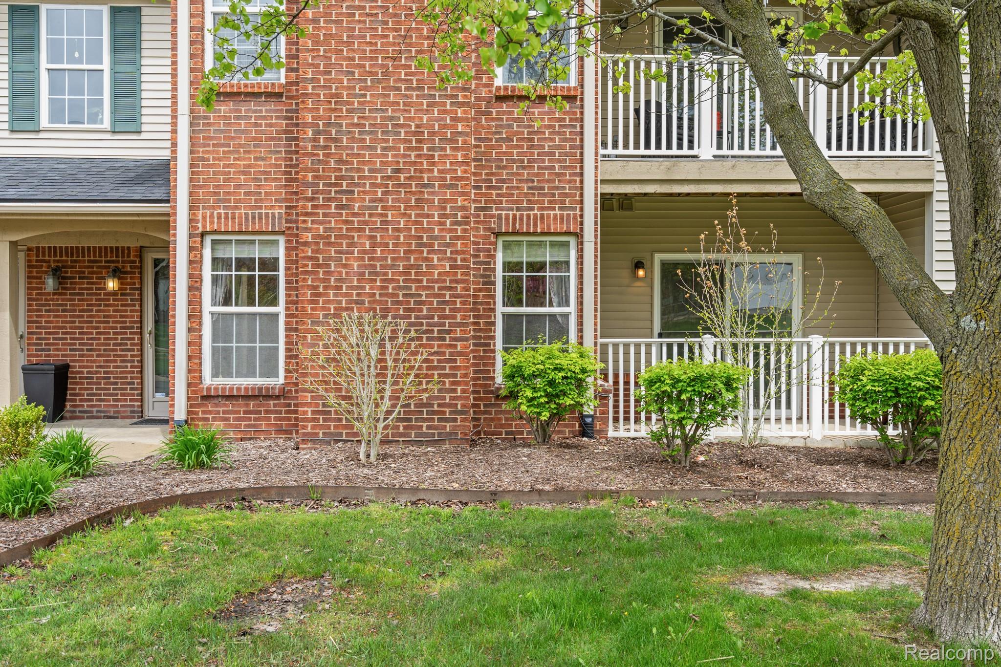 4130 S Hampton Ridge Boulevard 63