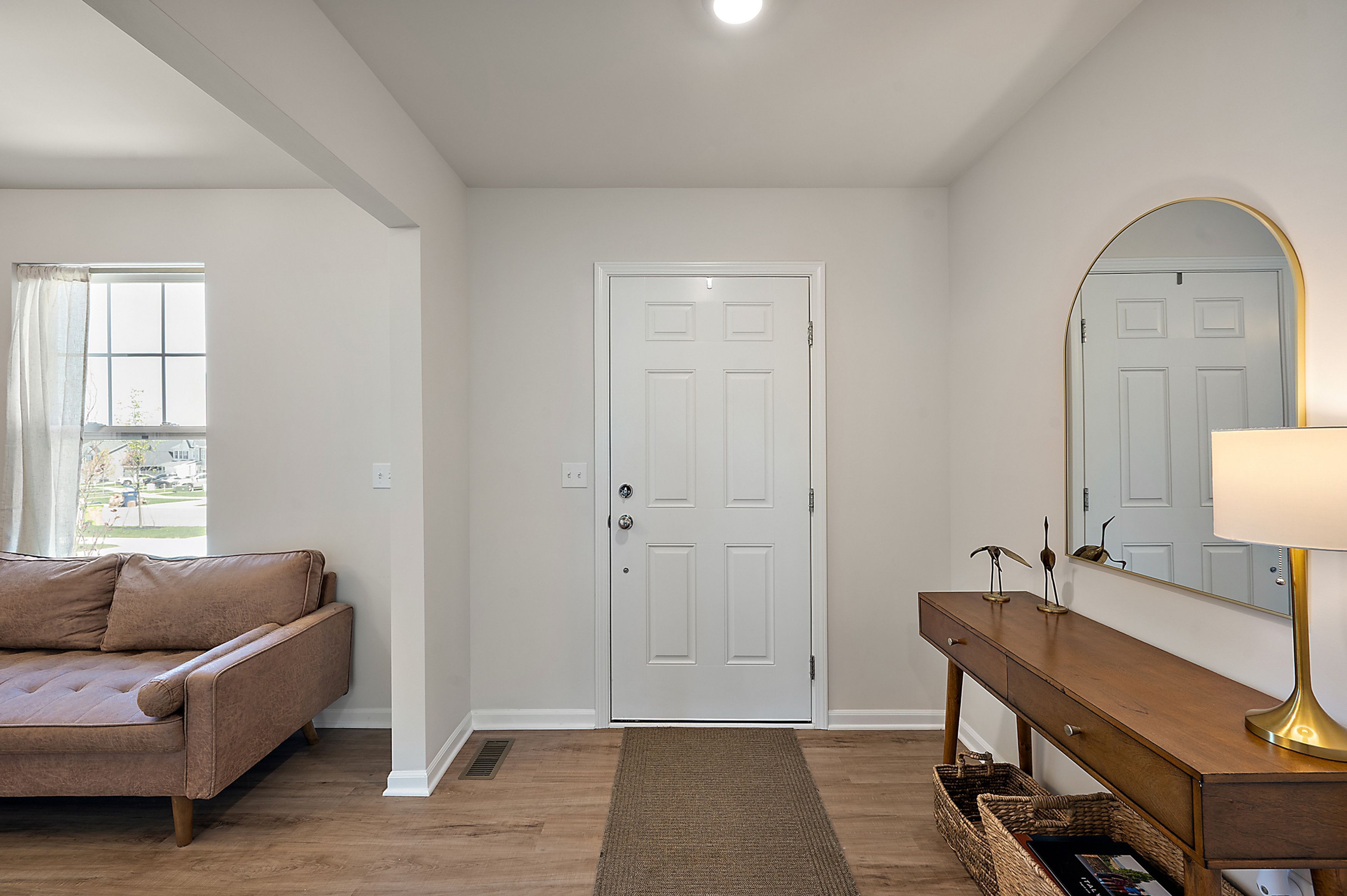 346 QUARTZ Way