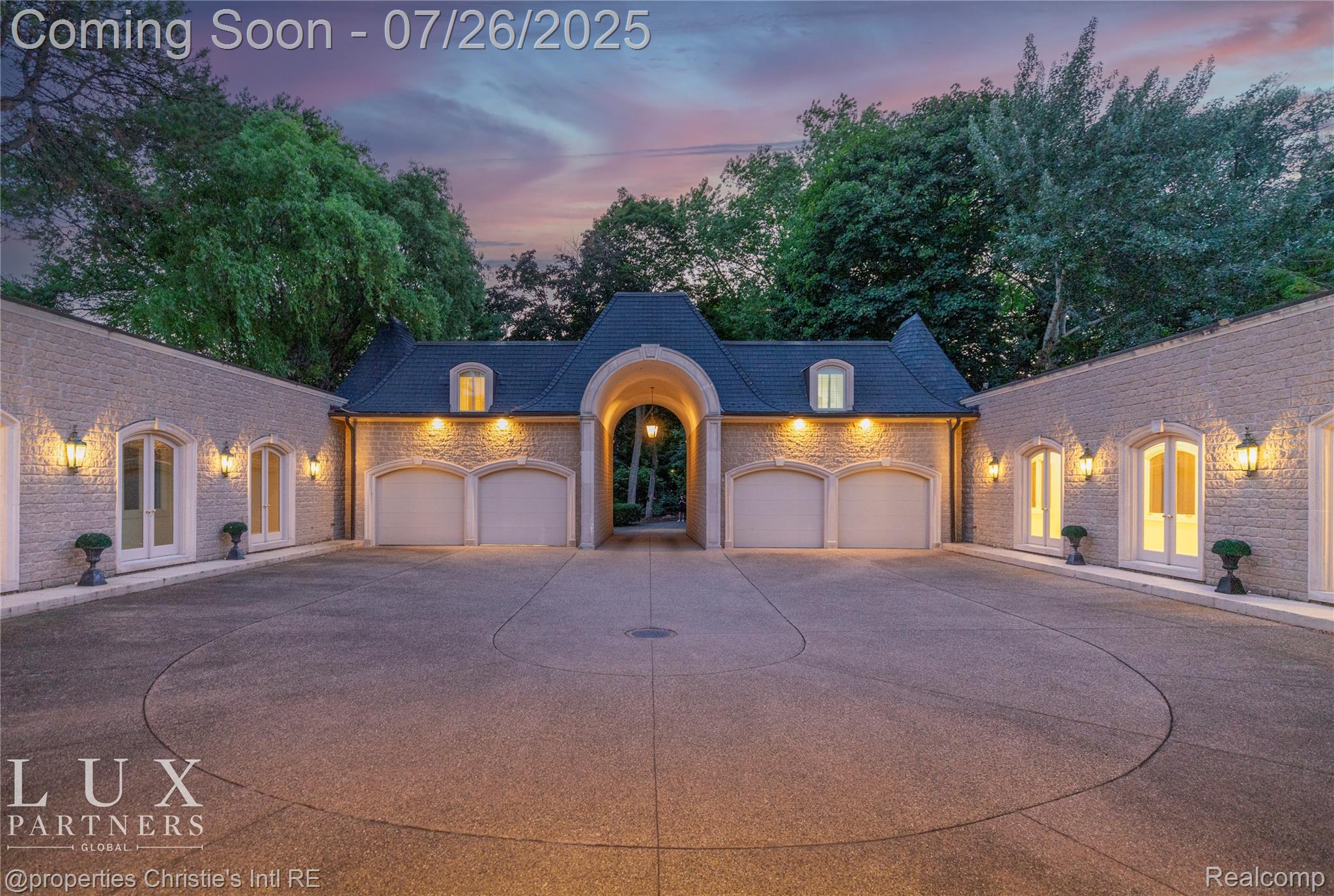 1010 LAKE SHORE Road