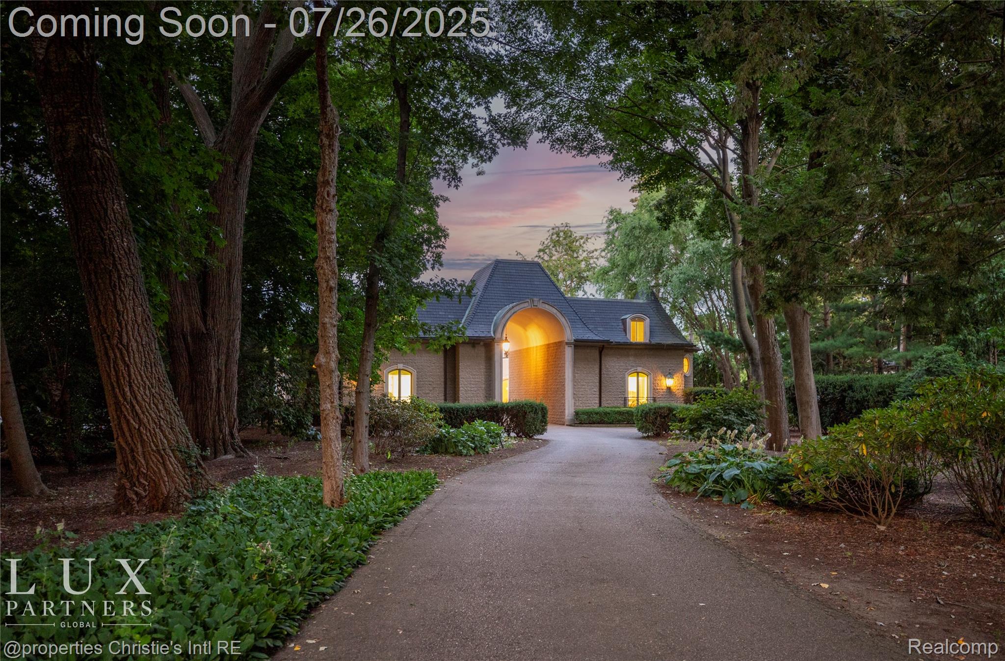 1010 LAKE SHORE Road