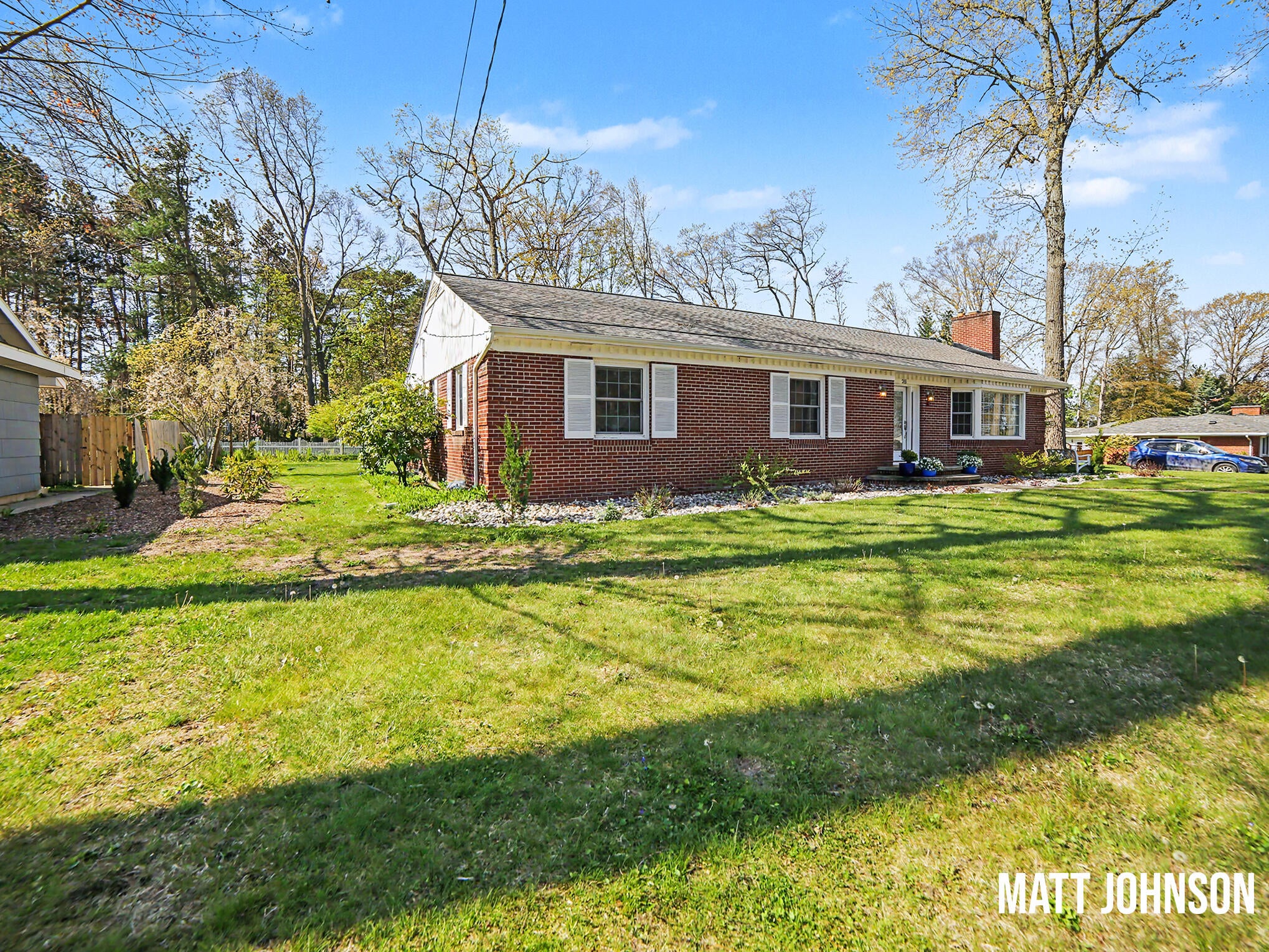 211 Country Club Road