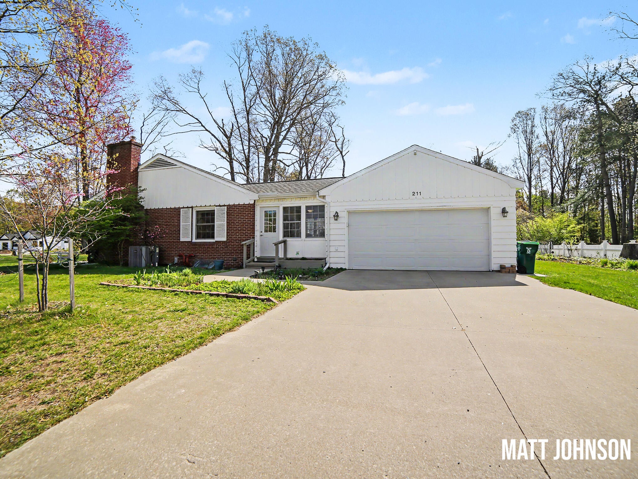 211 Country Club Road