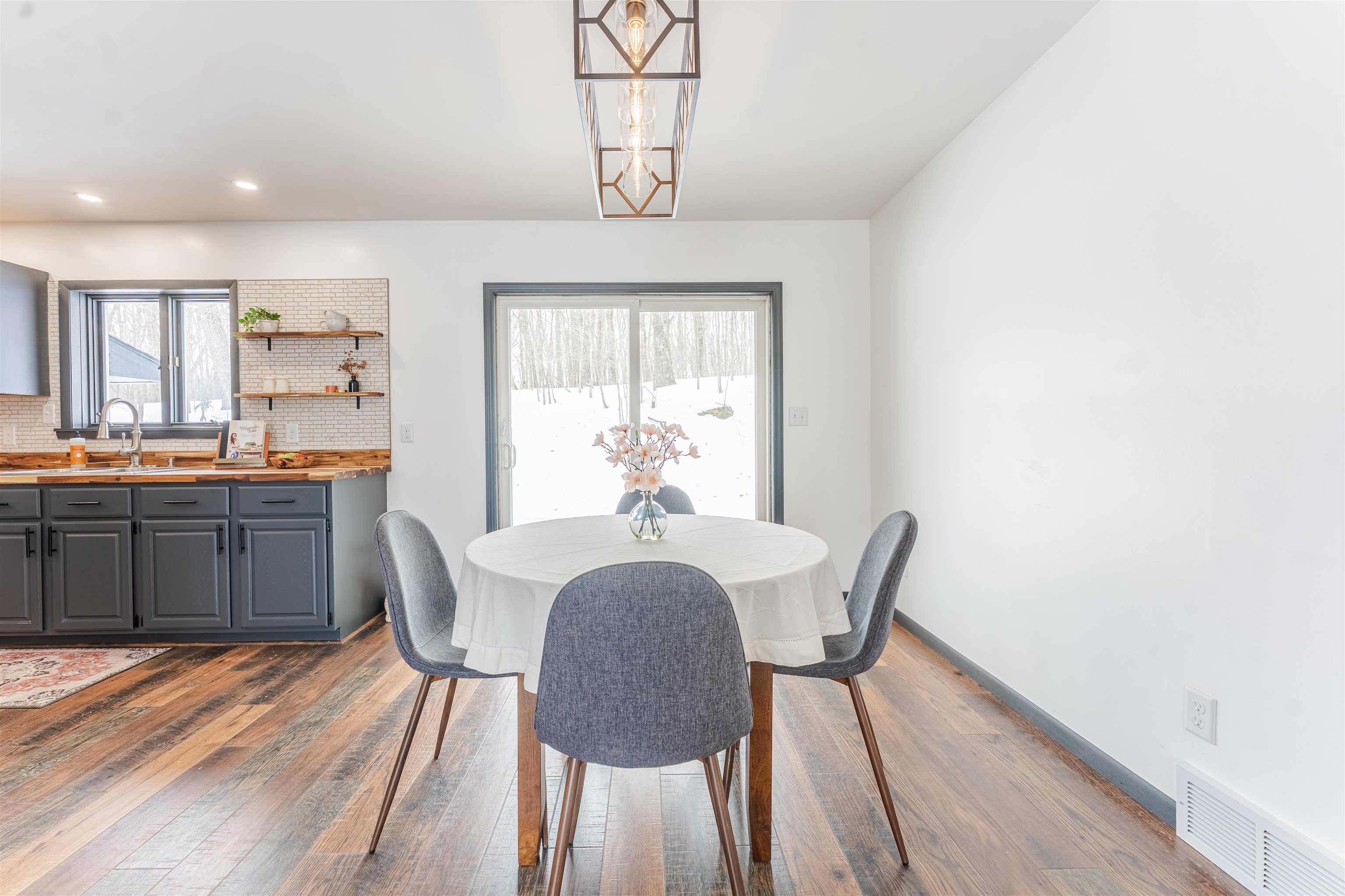 10150 E Grandview Road