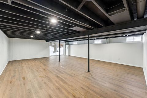 Tiny photo for 9550 Colgate Avenue, Independence Charter Township, MI 48348 (MLS # 5050196406)