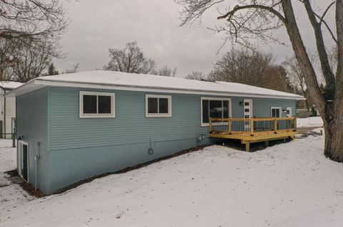 Tiny photo for 9550 Colgate Avenue, Independence Charter Township, MI 48348 (MLS # 5050196406)