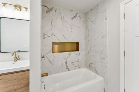 Tiny photo for 9550 Colgate Avenue, Independence Charter Township, MI 48348 (MLS # 5050196406)