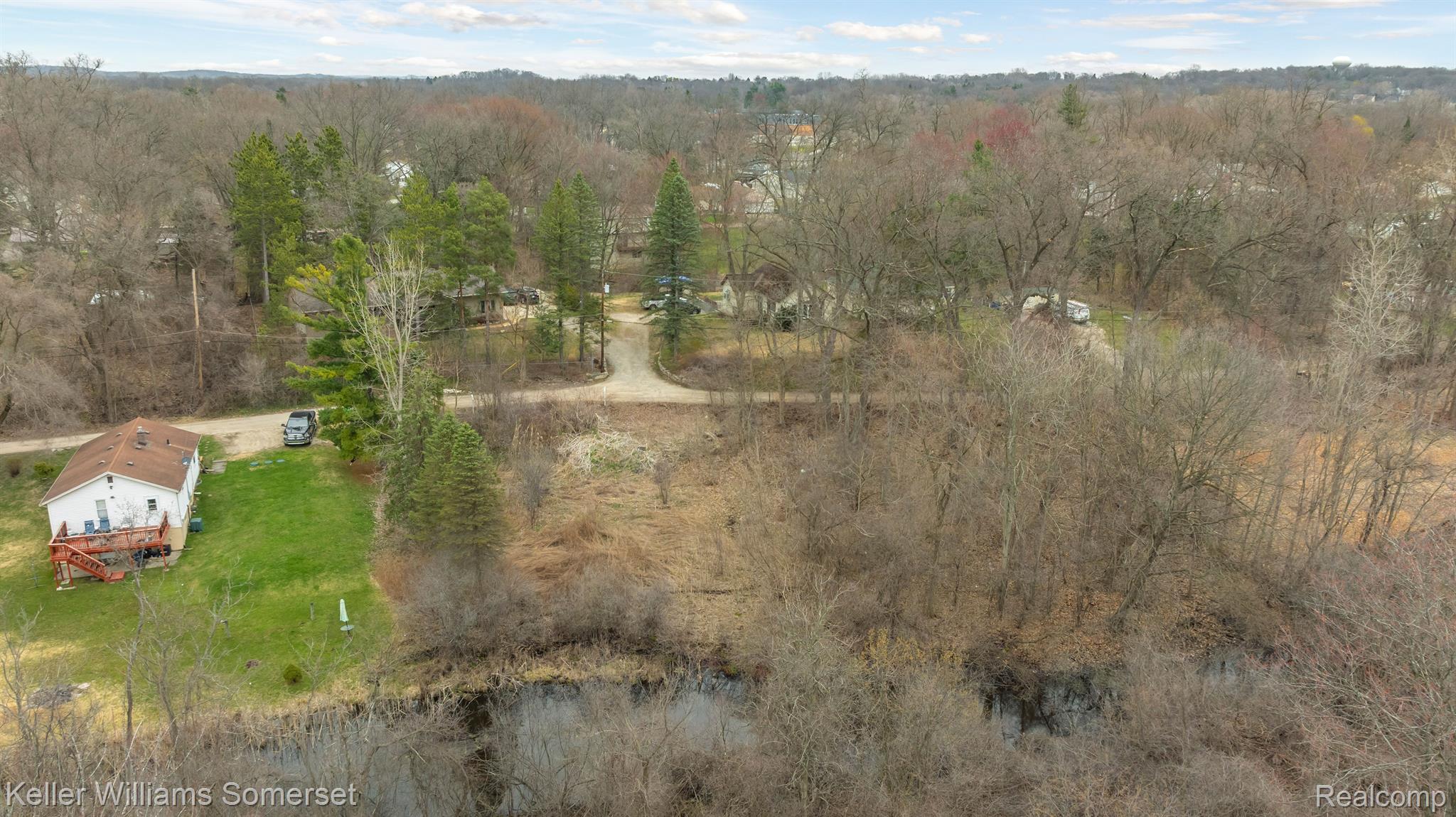 0000 Lakeview Drive