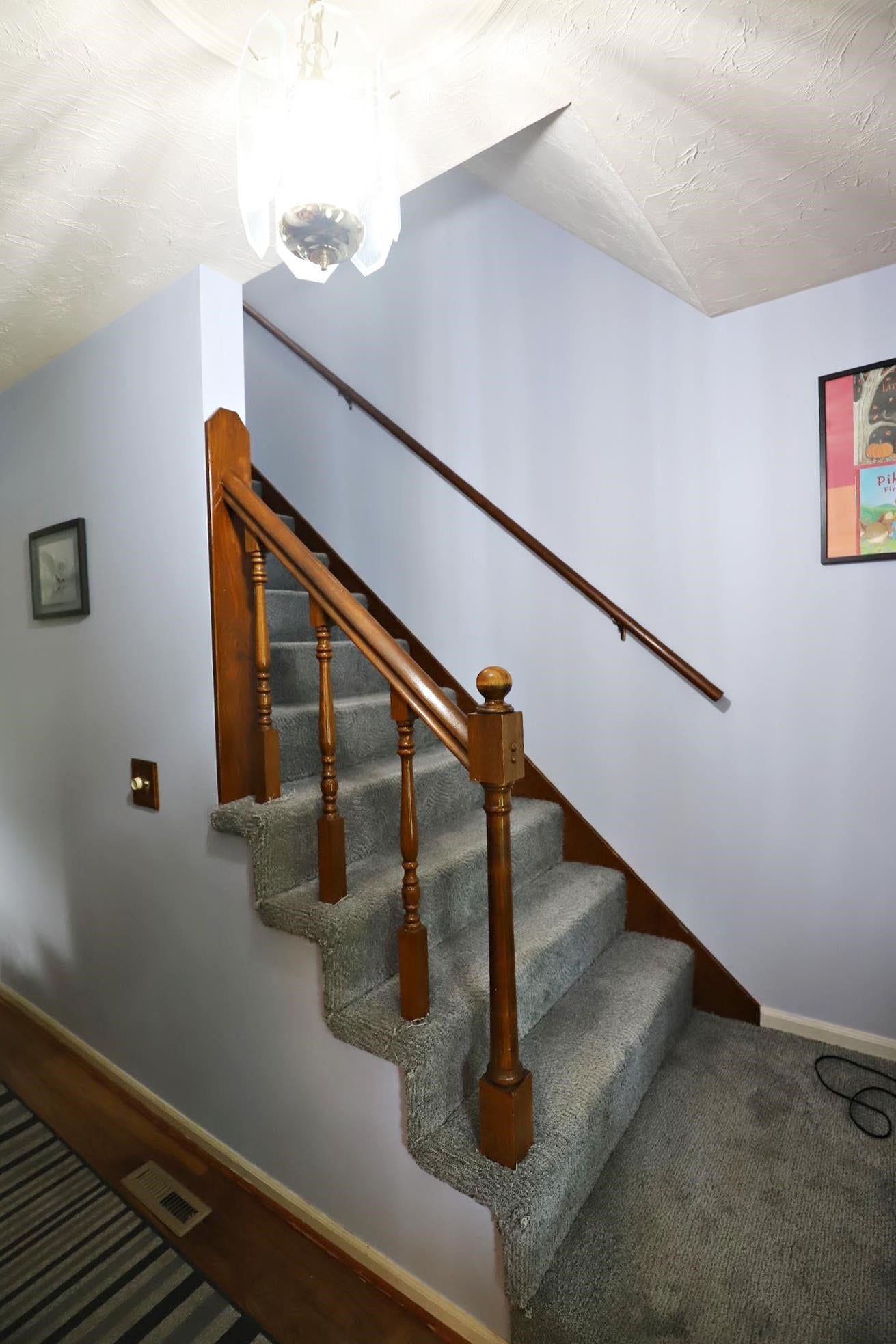 306 N Hampton Drive
