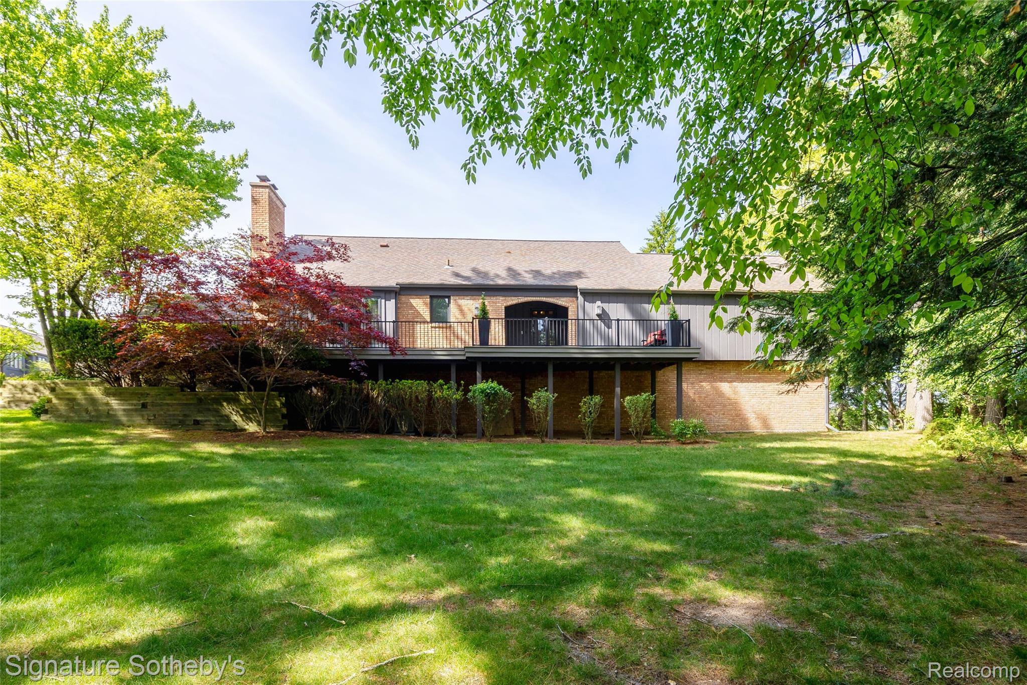 1897 Pine Ridge Lane 12