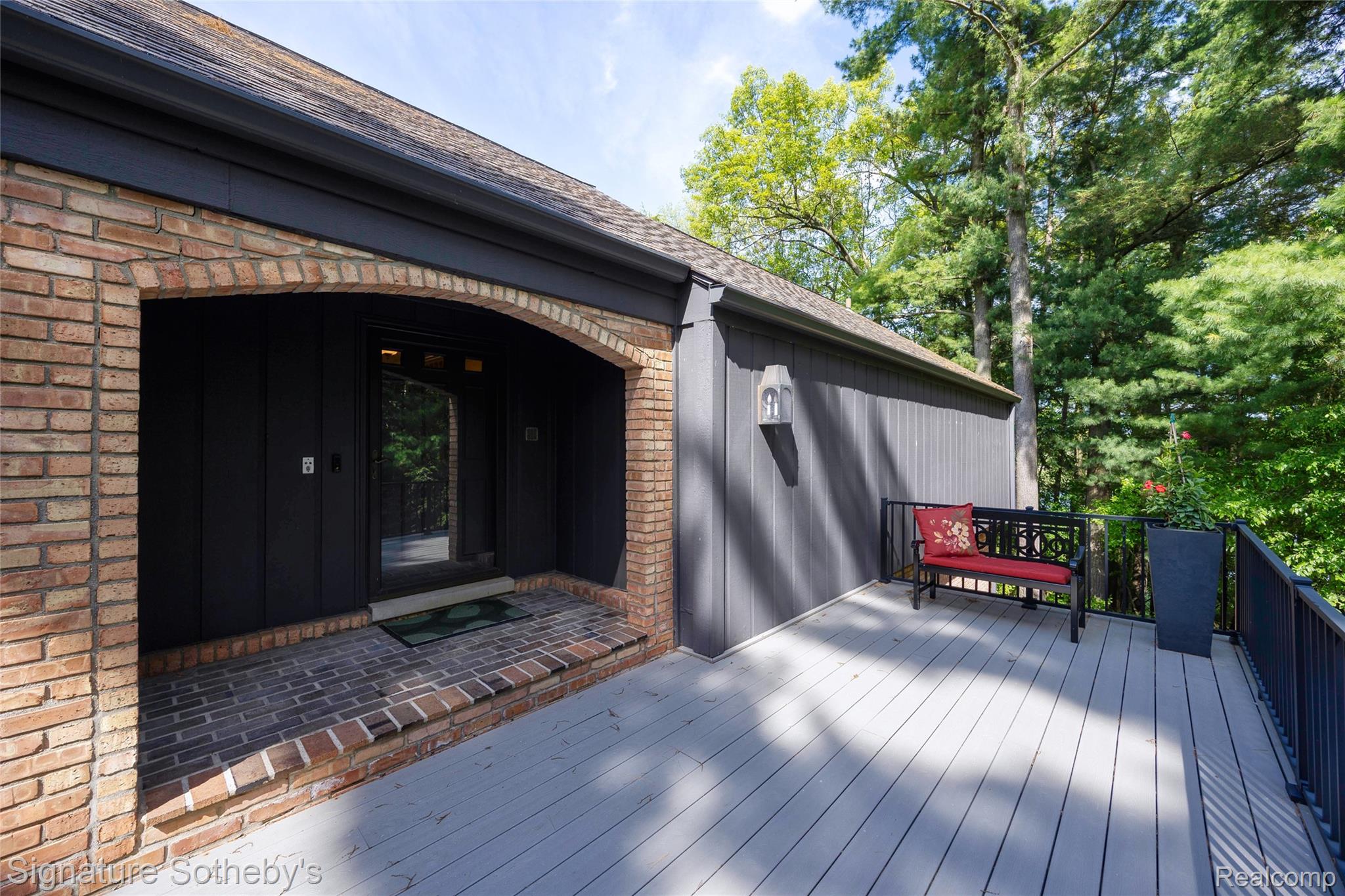 1897 Pine Ridge Lane 12