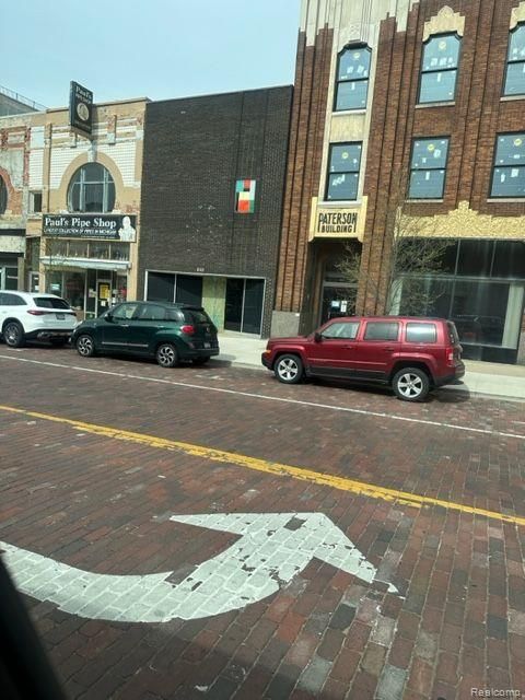 649 S SAGINAW Street Flint City MI 48502