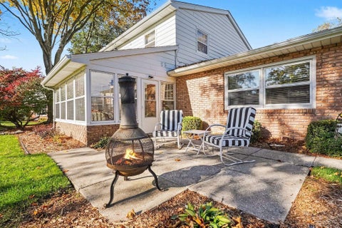 Tiny photo for 4453 Forsythe Road, Saginaw Charter Township, MI 48638 (MLS # 61050225415)