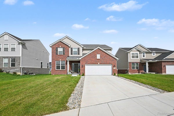 58676 LOSINO DR, SOUTH LYON, MI 48178 - Image bcfdc9289ebae529d8fcf7a7c31a8352/4121308466