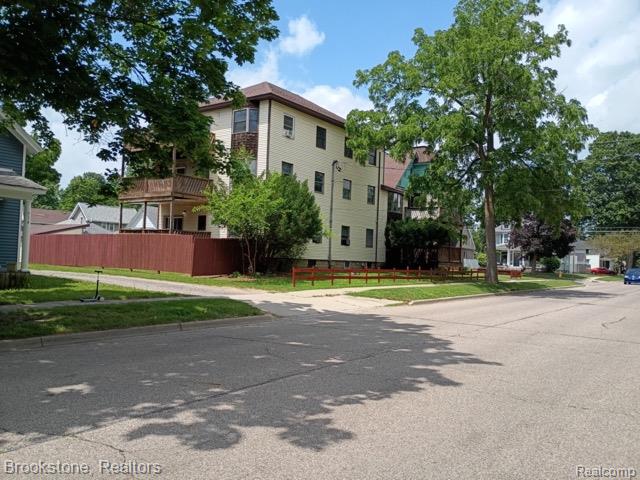 510 Pleasant Street 2