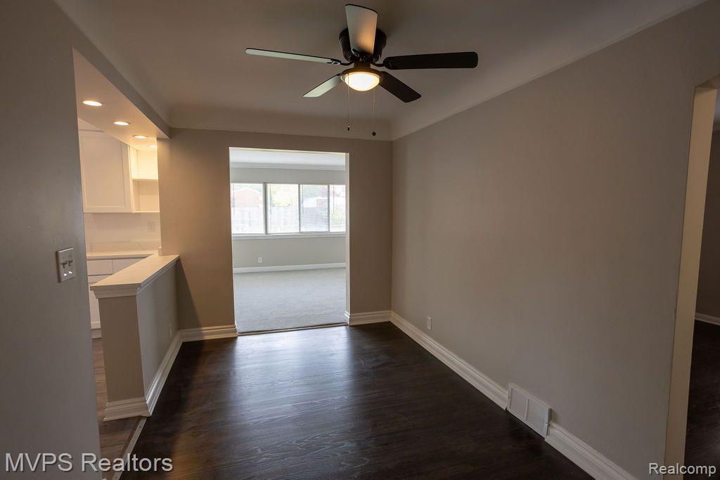 20914 WOODMONT Street