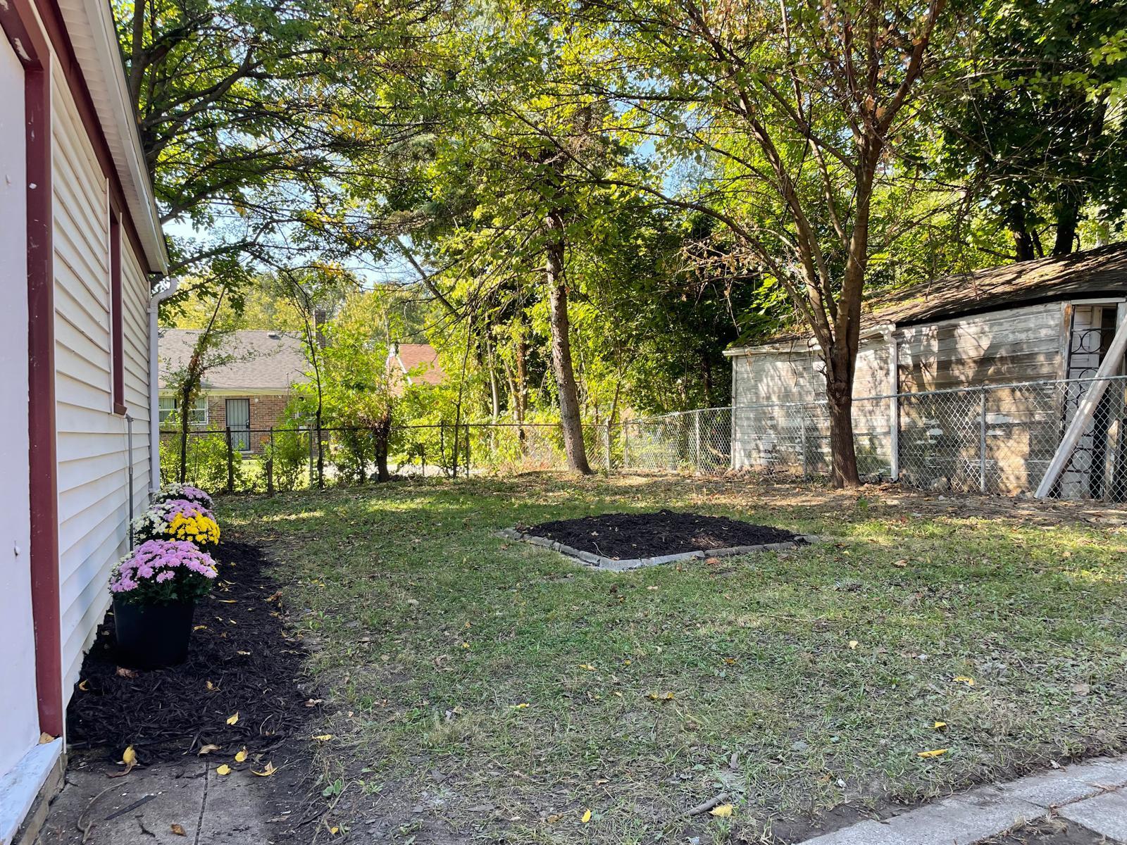 9221 Grandville Avenue